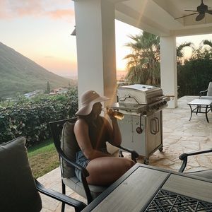 Meet your Posher, Allison